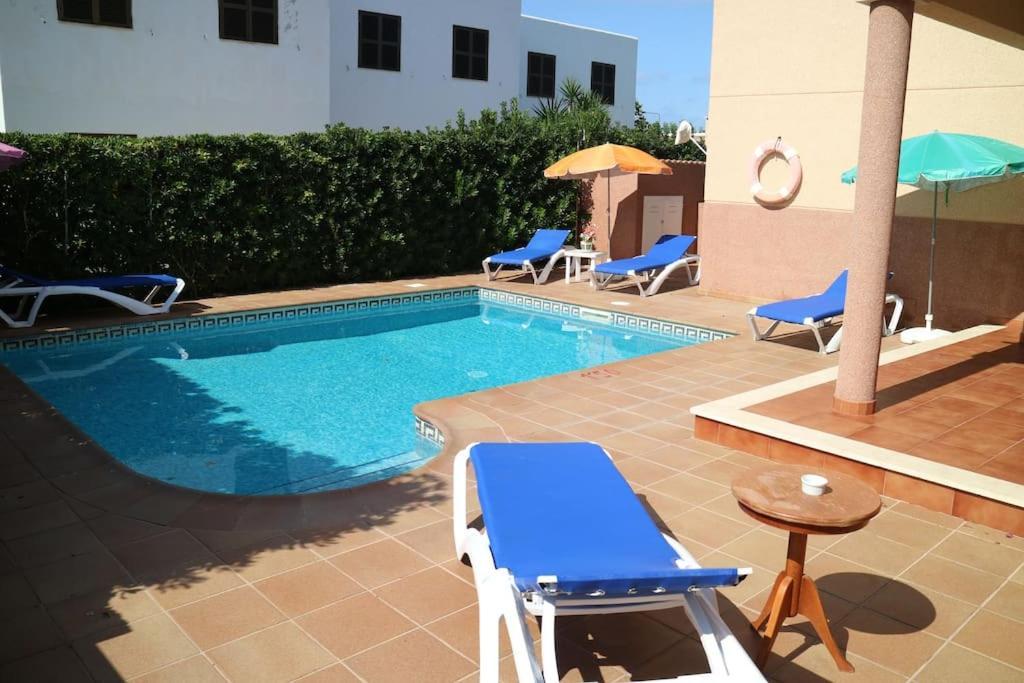 Spectacular Villa With Swimmingpool In Cala Blanca Cala Blanca  Exteriér fotografie
